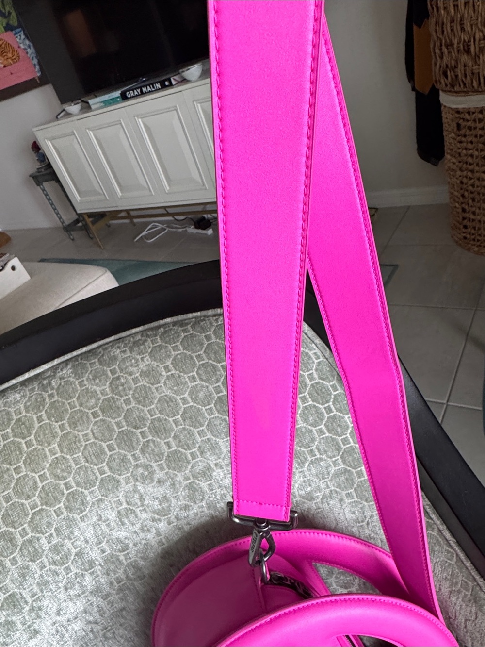 Telfar Circle Bag Azalea Pink Crossbody 2 Way NWT - Picture 13 of 13